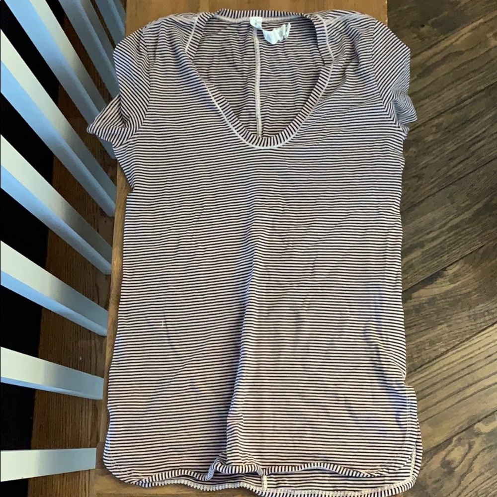LuluLemon Shorts Sleeve Shirt